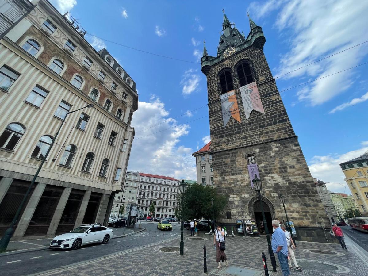 Grand Viceroy Apartments - Gothic Tower View Praga Zewnętrze zdjęcie